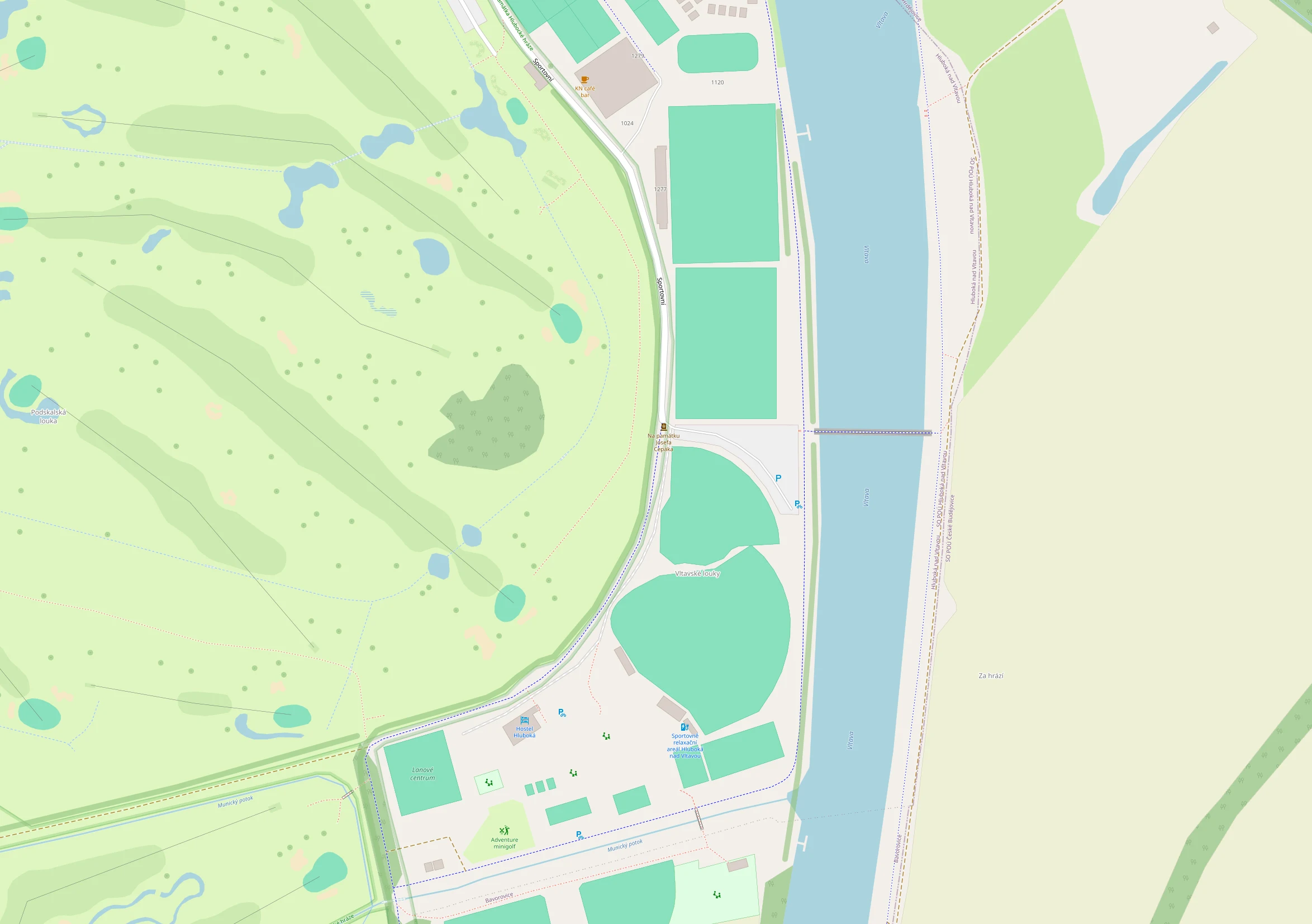 Vedle golfového hřiště na cyklostezce