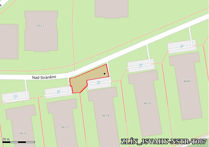 Nad Stráněmi TOP - nahoře u čp 4678 - plac před garážemi nad Magďul